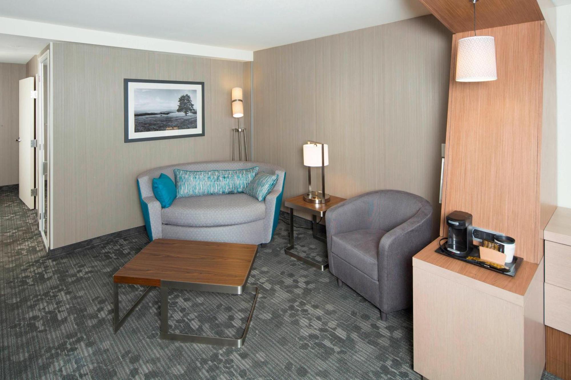 Courtyard By Marriott Dallas Midlothian At Midlothian Conference Center Ngoại thất bức ảnh